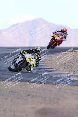 media/Nov-16-2024-CVMA (Sat) [[0e4bb1f32f]]/Race 11-Amateur Supersport Open/